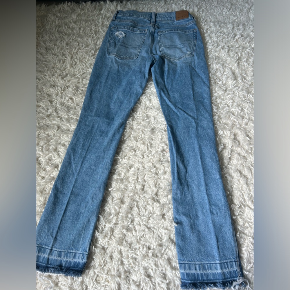 Boot cut jeans